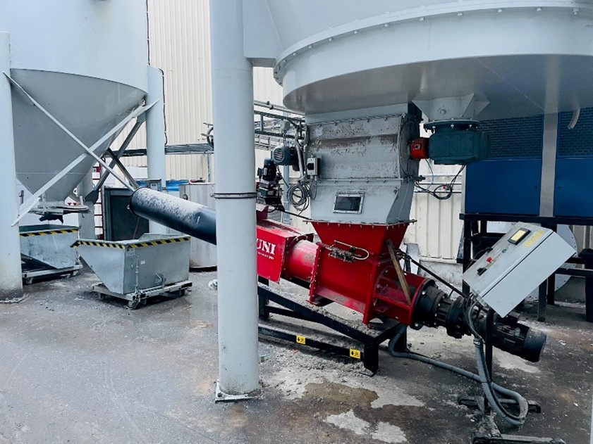 Case, Bortskaffelsesanlæg, SK370, RUNI, sneglekomprimator, komprimering, komprimator Case, Bortskaffelsesanlæg, SK370, RUNI, sneglekomprimator, komprimering, komprimator